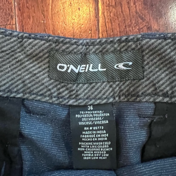 O’Neill Mens dark gray flat front casual chino shorts with size 36 - Picture 7 of 7